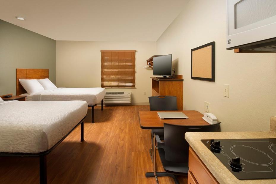 Extended Stay America Suites - Denver - Airport Аурора Екстериор снимка