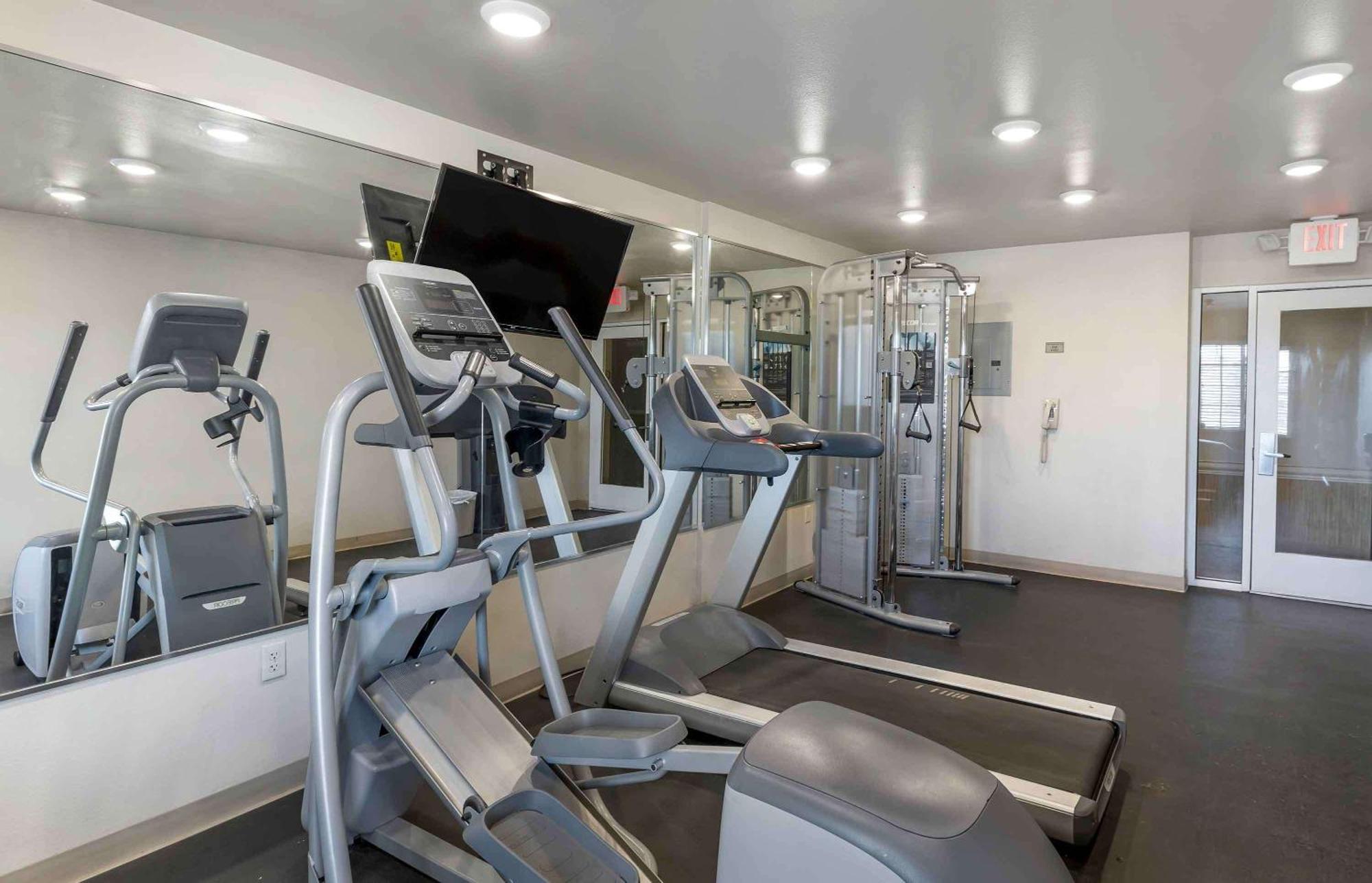 Extended Stay America Suites - Denver - Airport Аурора Екстериор снимка
